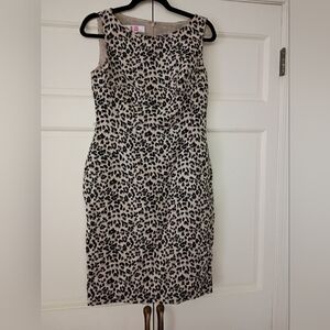 Elegant Black and Cream Leopard Print Dress.Pit To Pit 17".New Condition